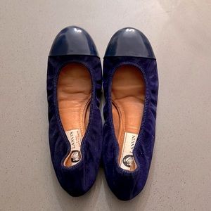 Lanvin navy blue suede ballet flat